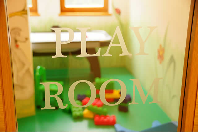 Childrens play room